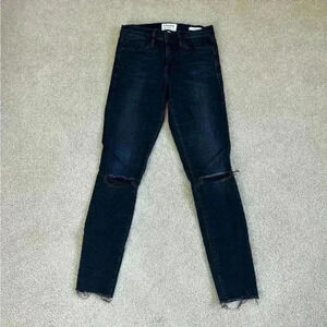 Frame denim le high rise skinny black distressed jean in size 26